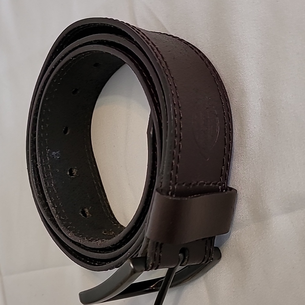 Dickies brown leather belt